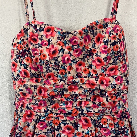 Floral Summer Dress - Picture 2 of 6